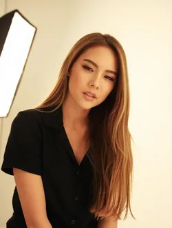 shirt stays on, but barely